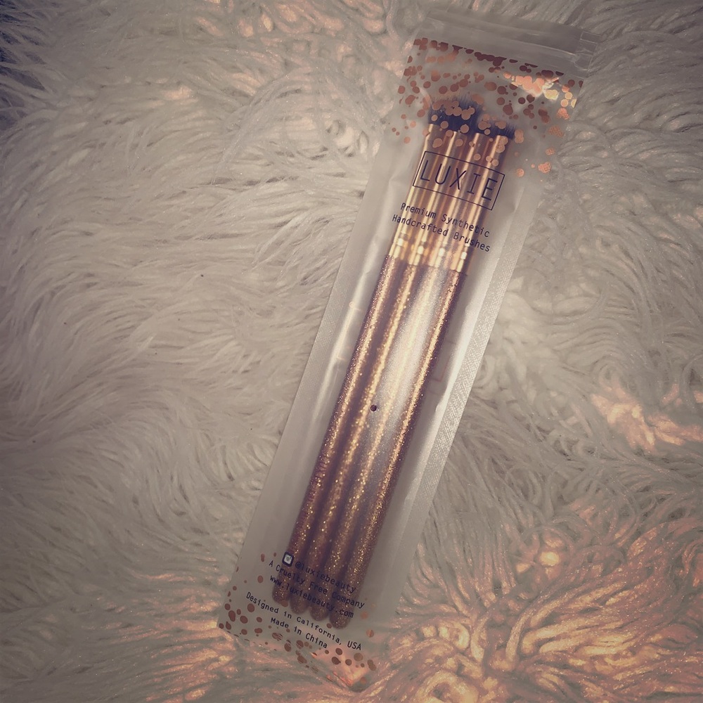 LUXIE 4 piece eye shadow brushes